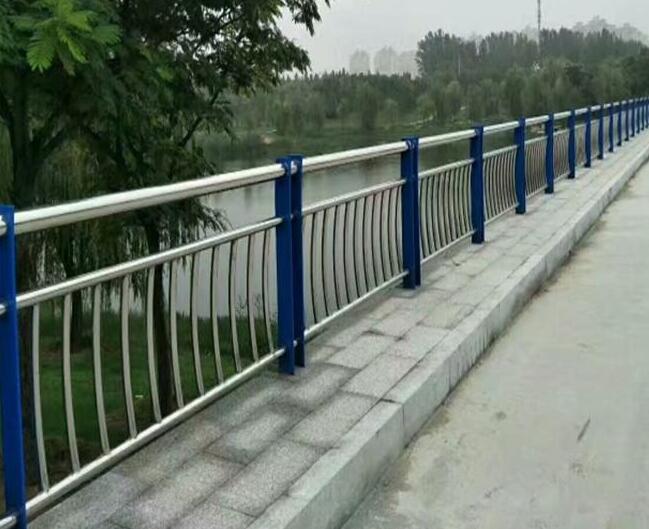 不锈钢复合管护栏